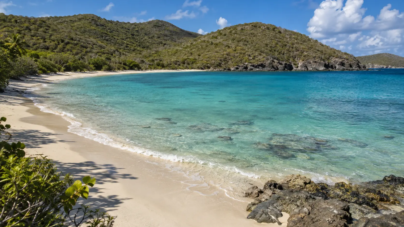 Salt Pond Bay Beach shoreline
